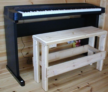 電子ピアノ用のイス Piano Stool 自作: ログハウスで木工